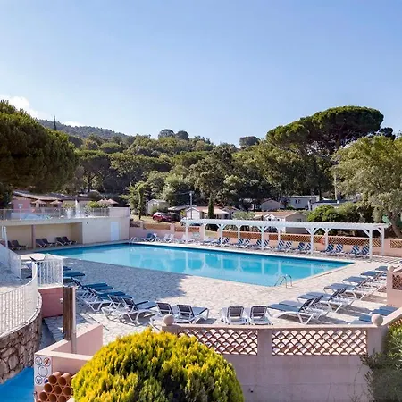 Campsite Parc Montana - Golfe De Saint Tropez Gassin